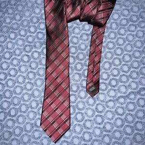 Claiborne necktie